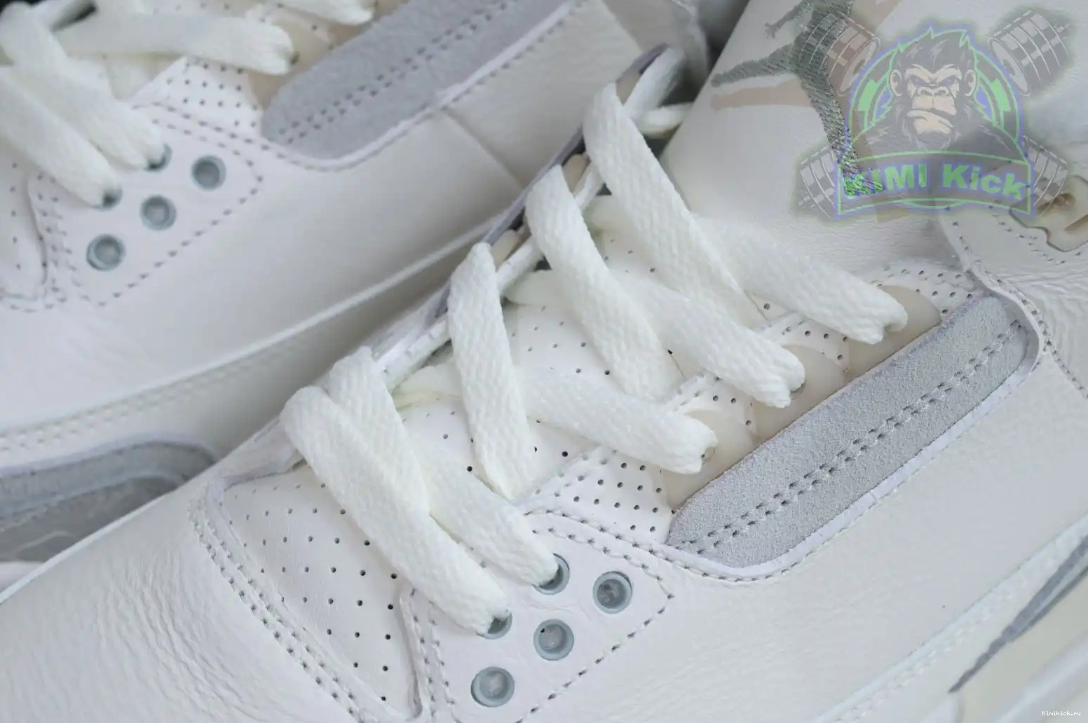 Kimikick 3 Jordan Craft“Ivory” Air 0516